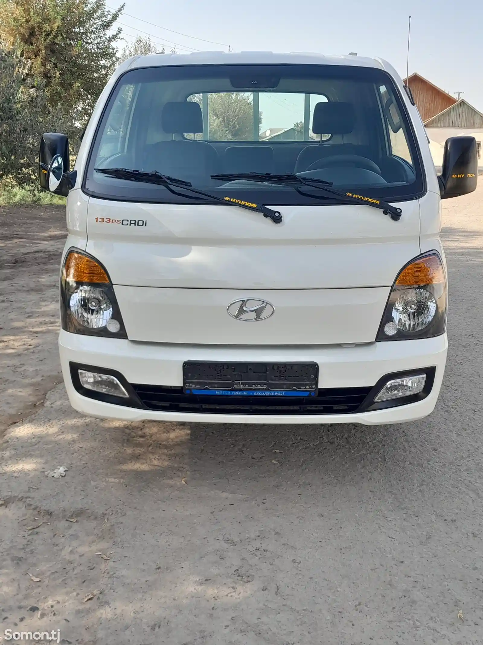 Бортовой автомобиль Hyundai Porter, 2012-1