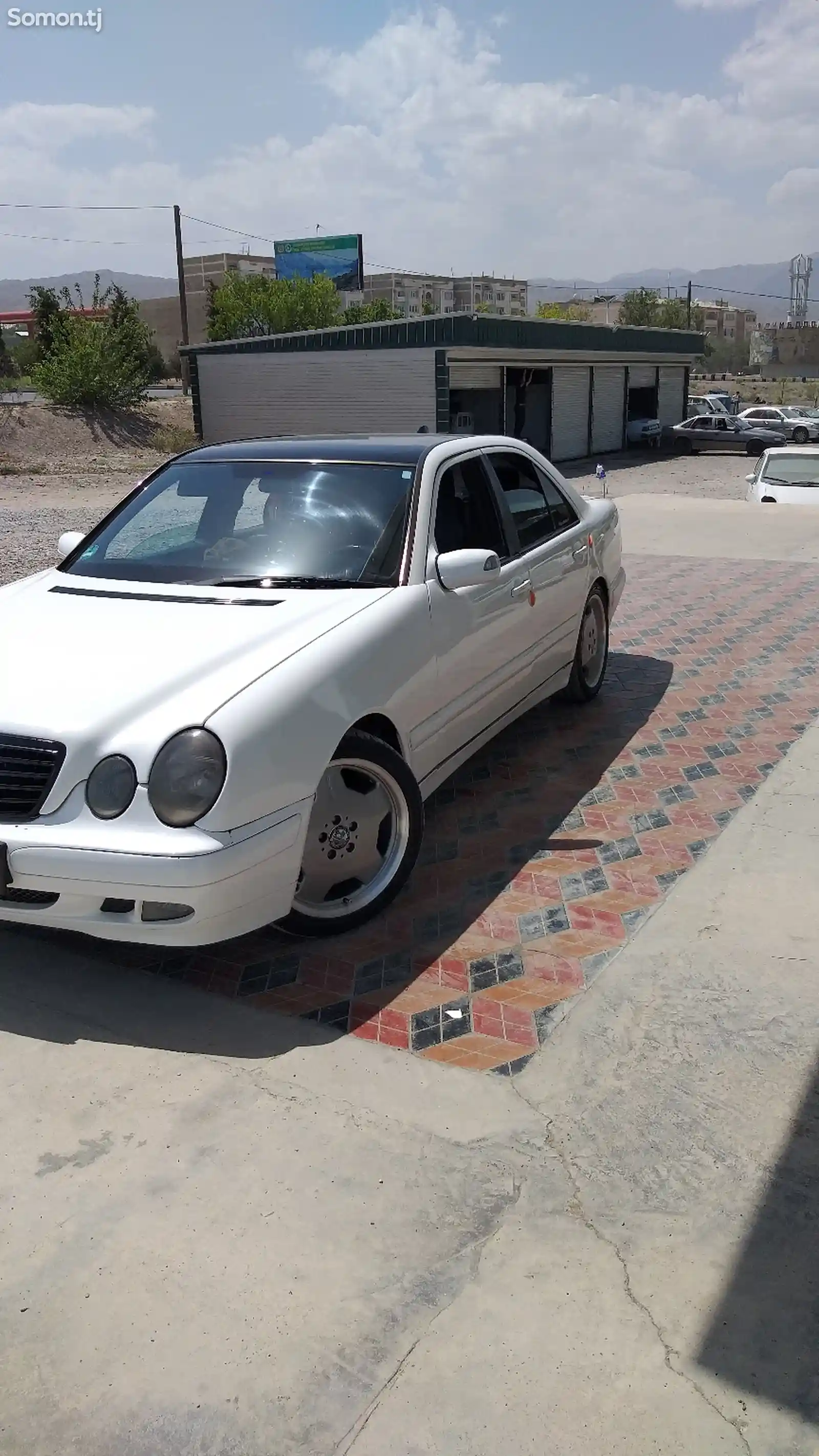 Mercedes-Benz E class, 2001-1