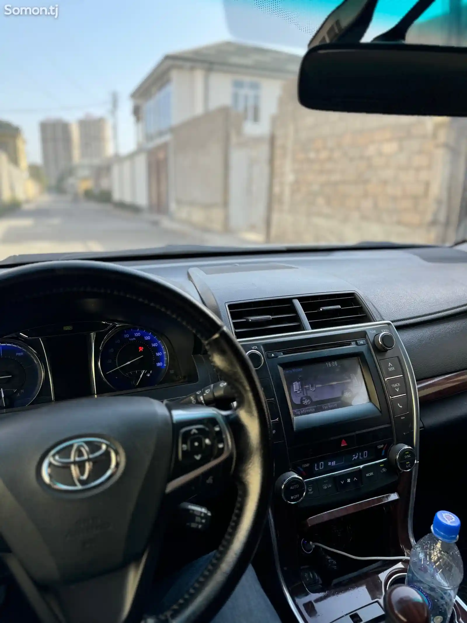 Toyota Camry, 2016-5