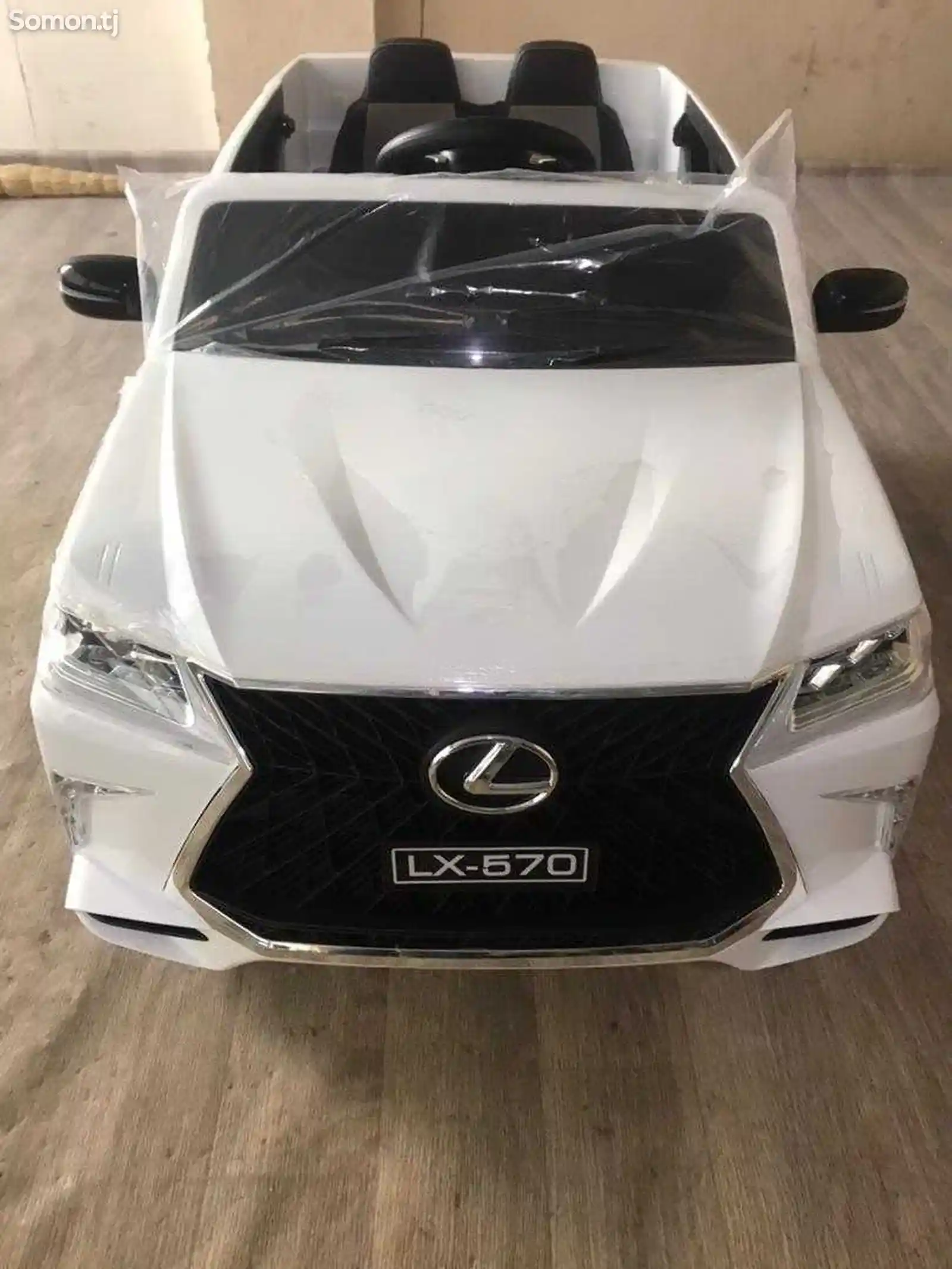 Детская машинка Lexus 570-3