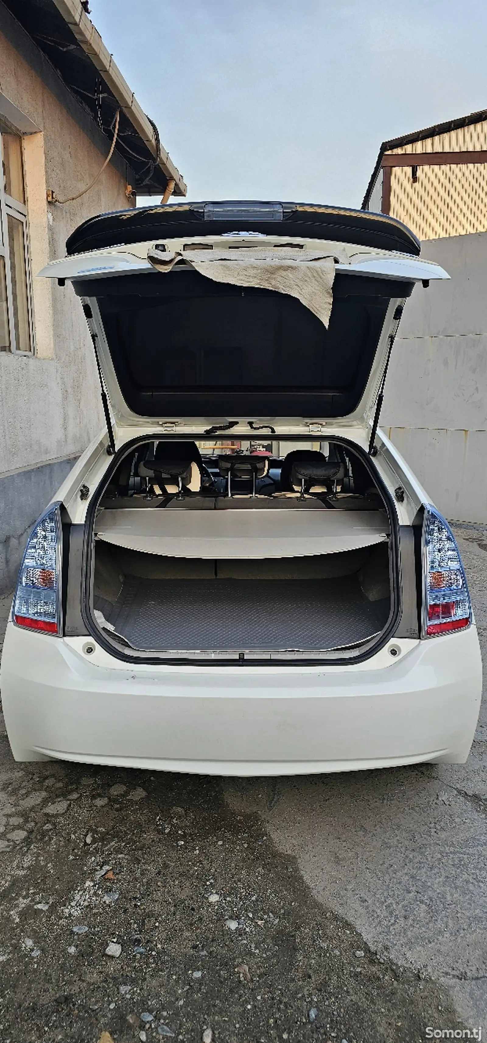 Toyota Prius, 2010-3