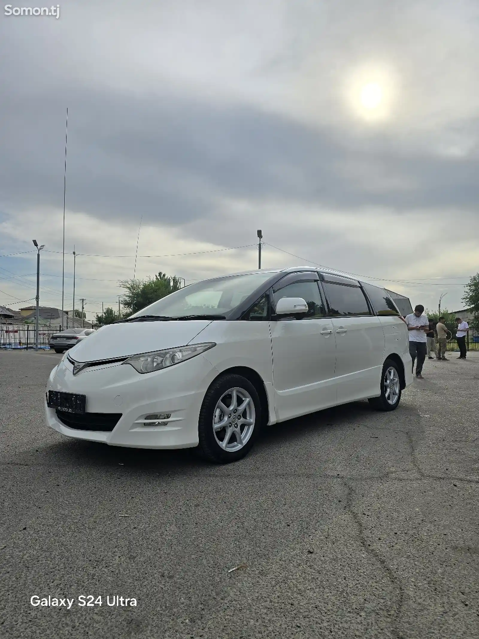 Toyota Estima, 2008-2