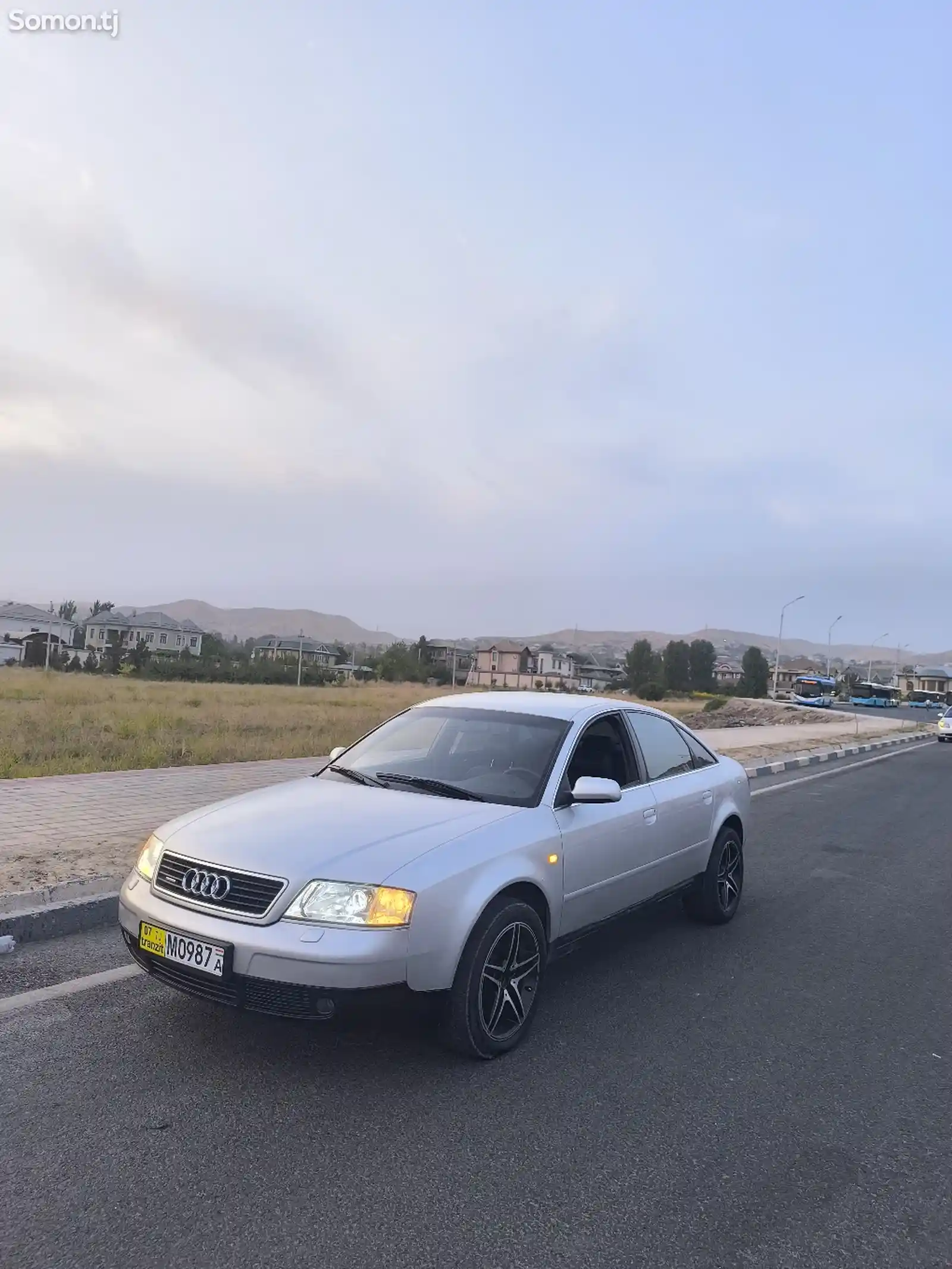 Audi A6, 2001-1