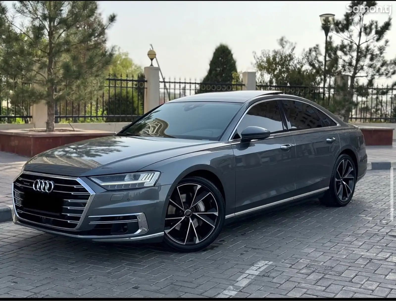 Audi A8, 2020-1