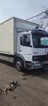 Бортовой грузовик Mercedes benz Atego-2