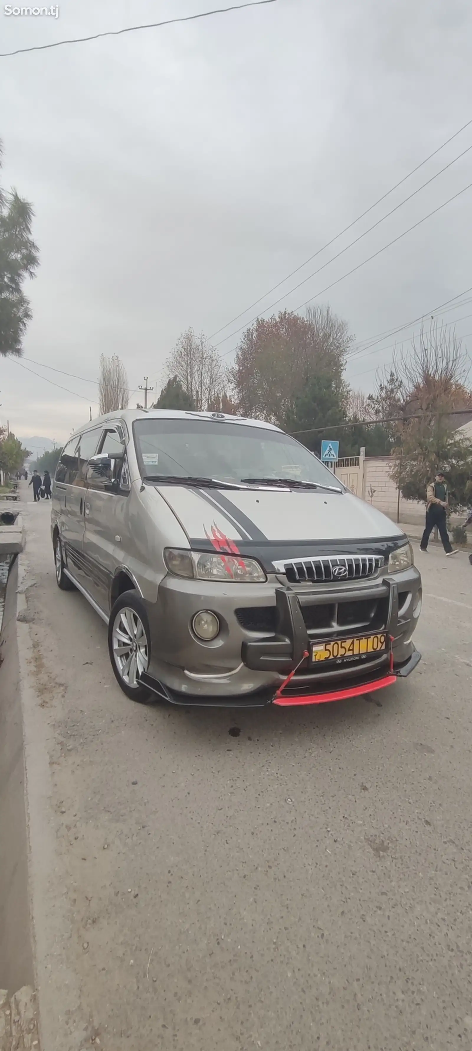 Микроавтобус Hyundai Starex, 2000-1