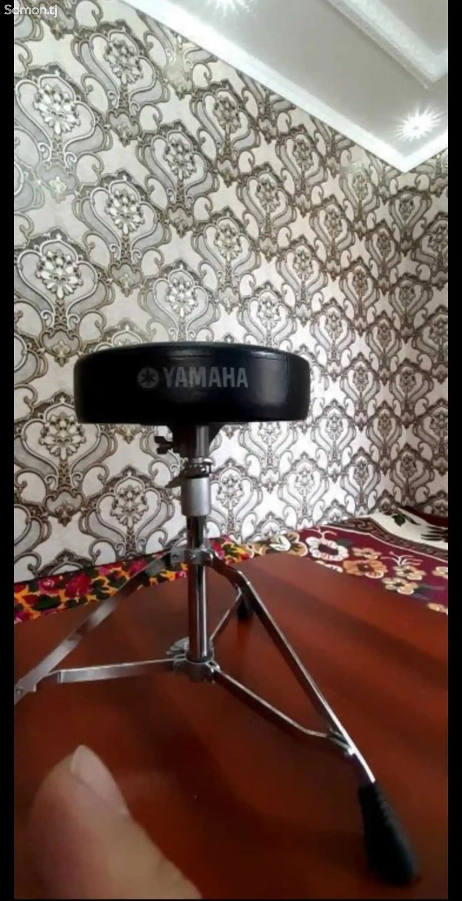 Стул барабанщика Yamaha
