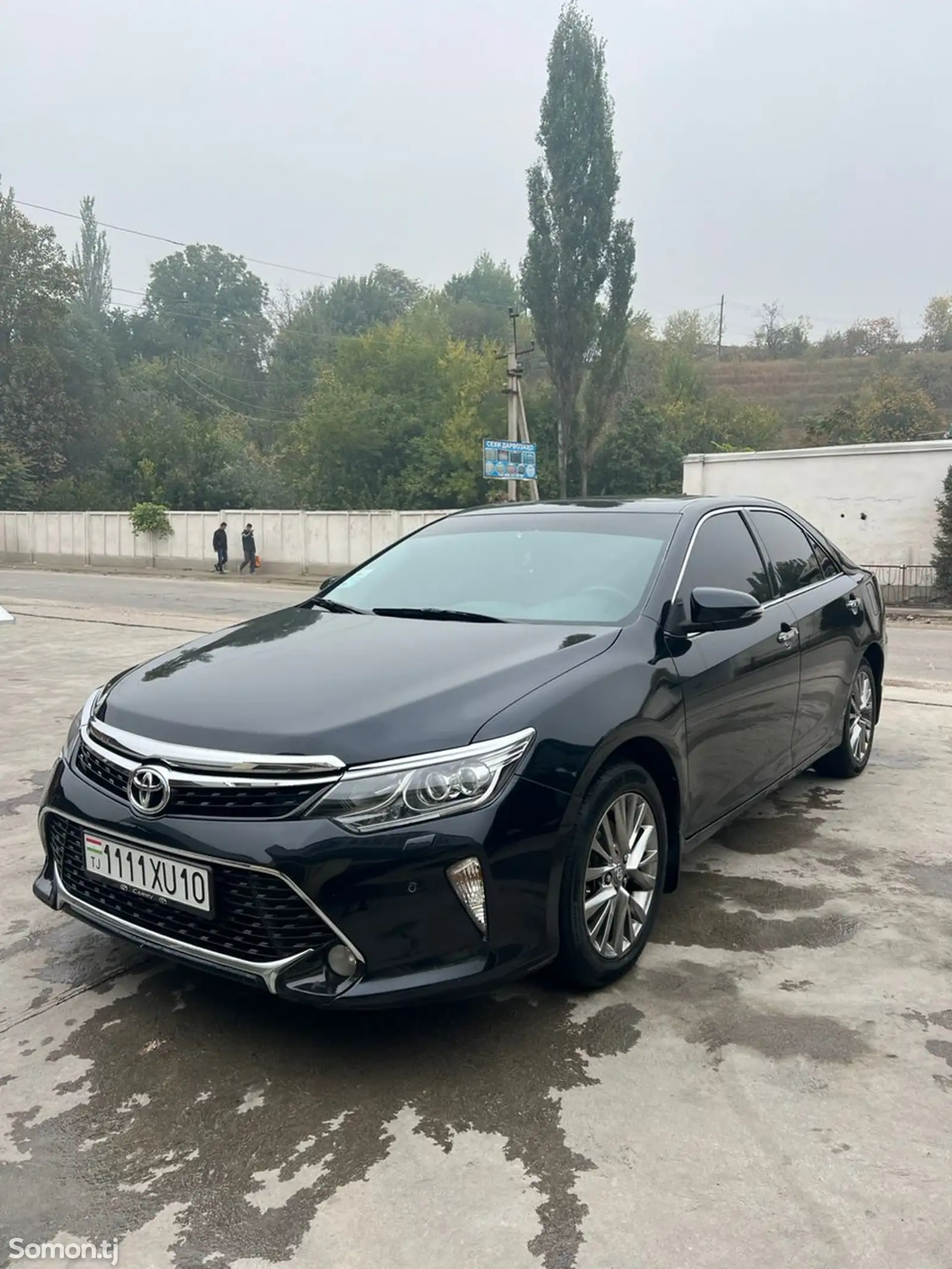 Toyota Camry, 2017-1