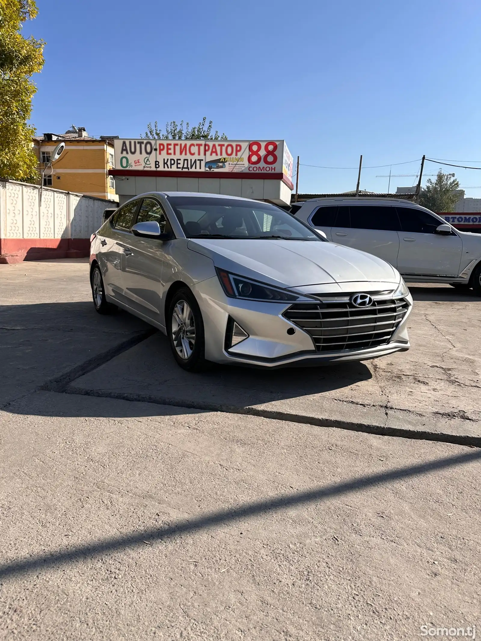 Hyundai Elantra, 2019-1