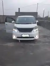 Toyota Vellfire, 2010-4