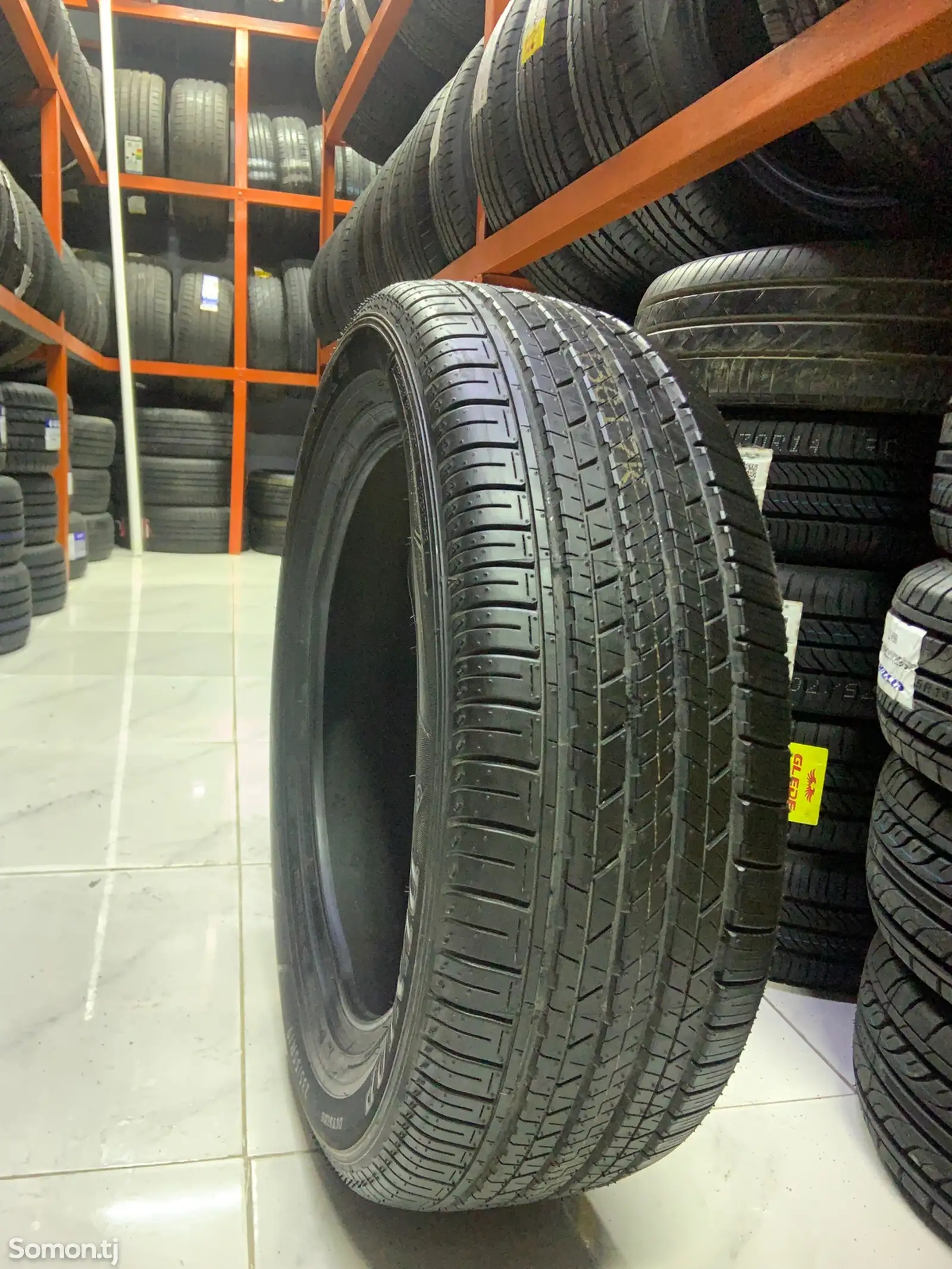 Шины 235/55 R19 Dunlop-1