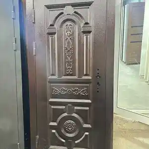 Железные двери