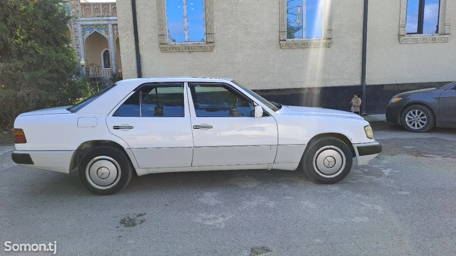 Mercedes-Benz W124, 1990-6