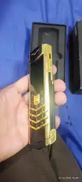 Телефон Vertu-3