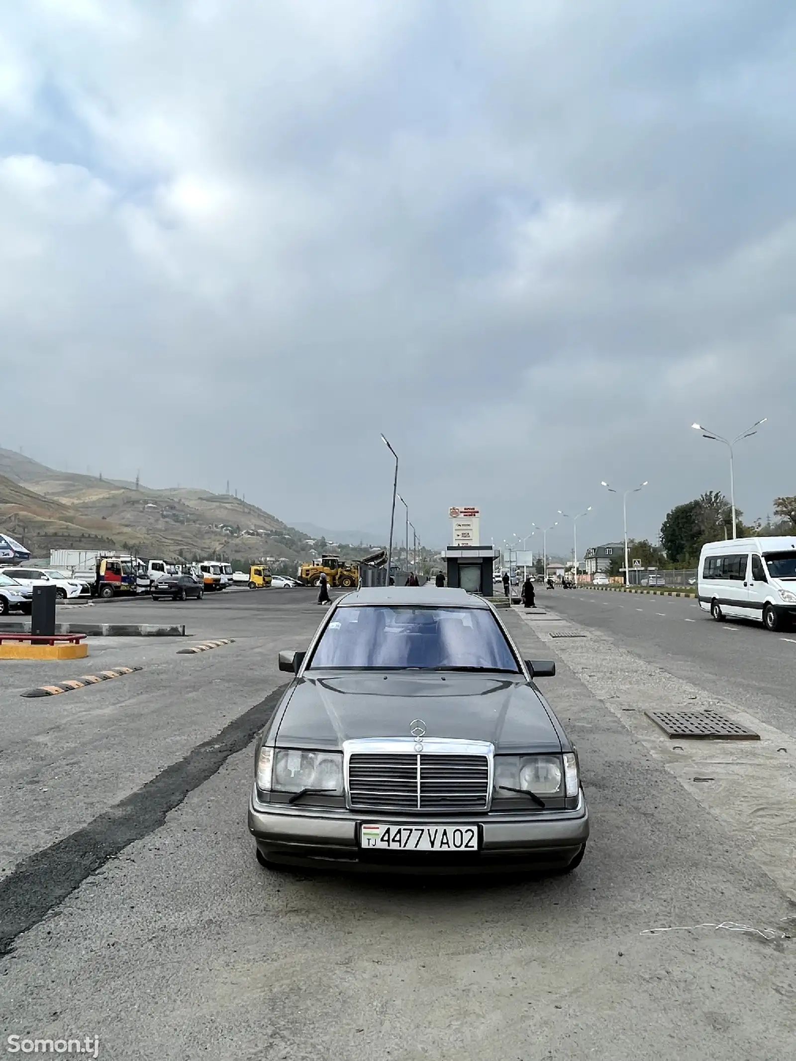 Mercedes-Benz W124, 1992-2