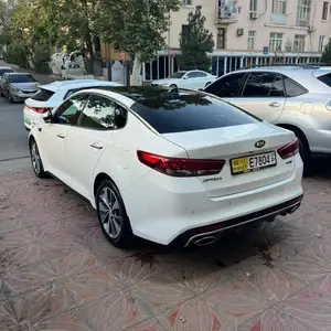 Kia Optima, 2017