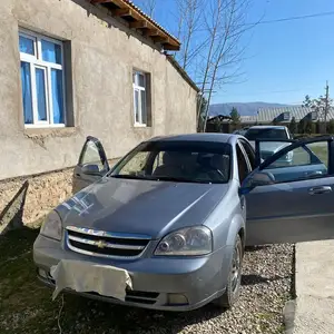 Chevrolet Lacetti, 2005