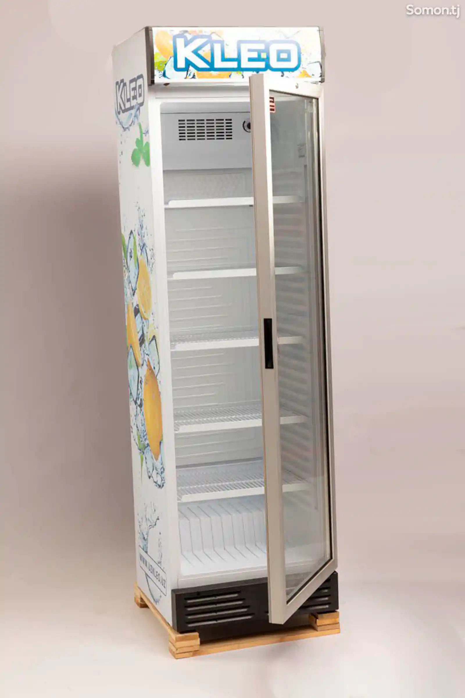 Витринный холодильник Kleo 390-2