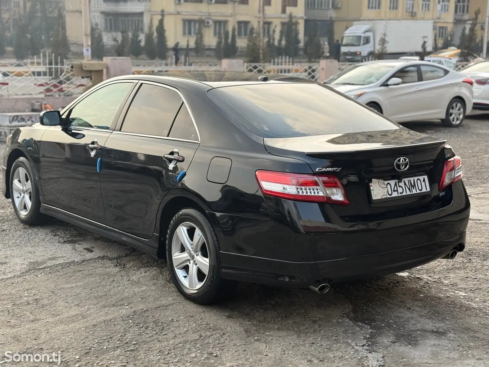 Toyota Camry, 2011-1