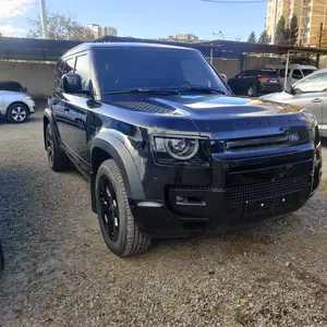 Land Rover Defender, 2023