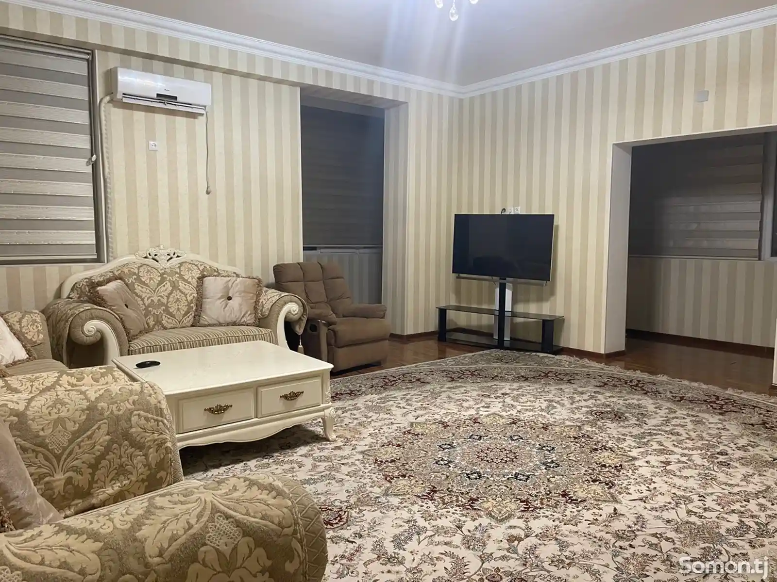 3-комн. квартира, 10 этаж, 130м², Центр, Пединститут- рест. Бурак-1