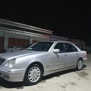 Mercedes-Benz E class, 2000