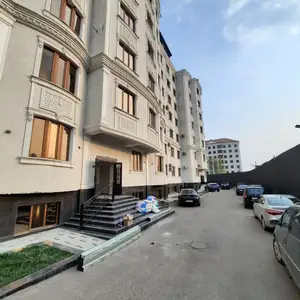 2-комн. квартира, Цокольный этаж, 75 м², Худжанд, 31 мкр