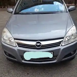 Opel Astra H, 2008