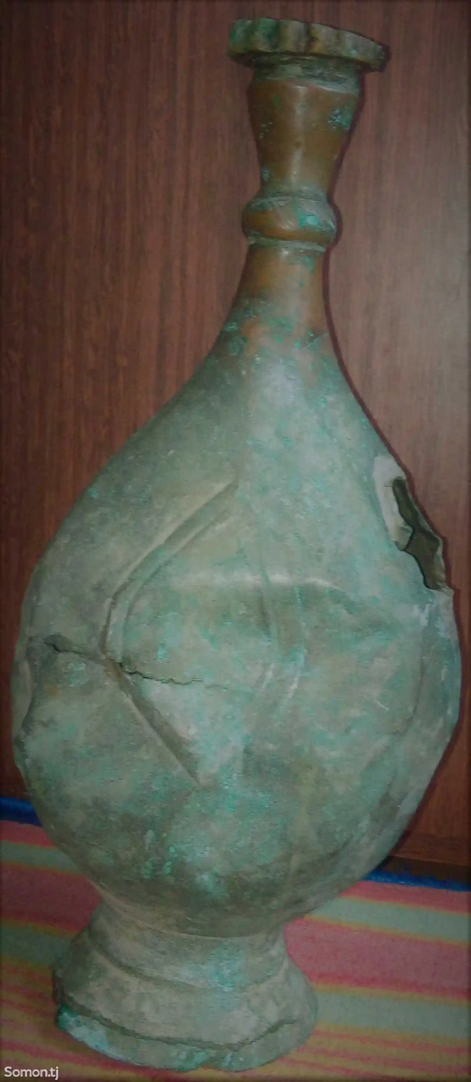 Старинная ваза из меди-1