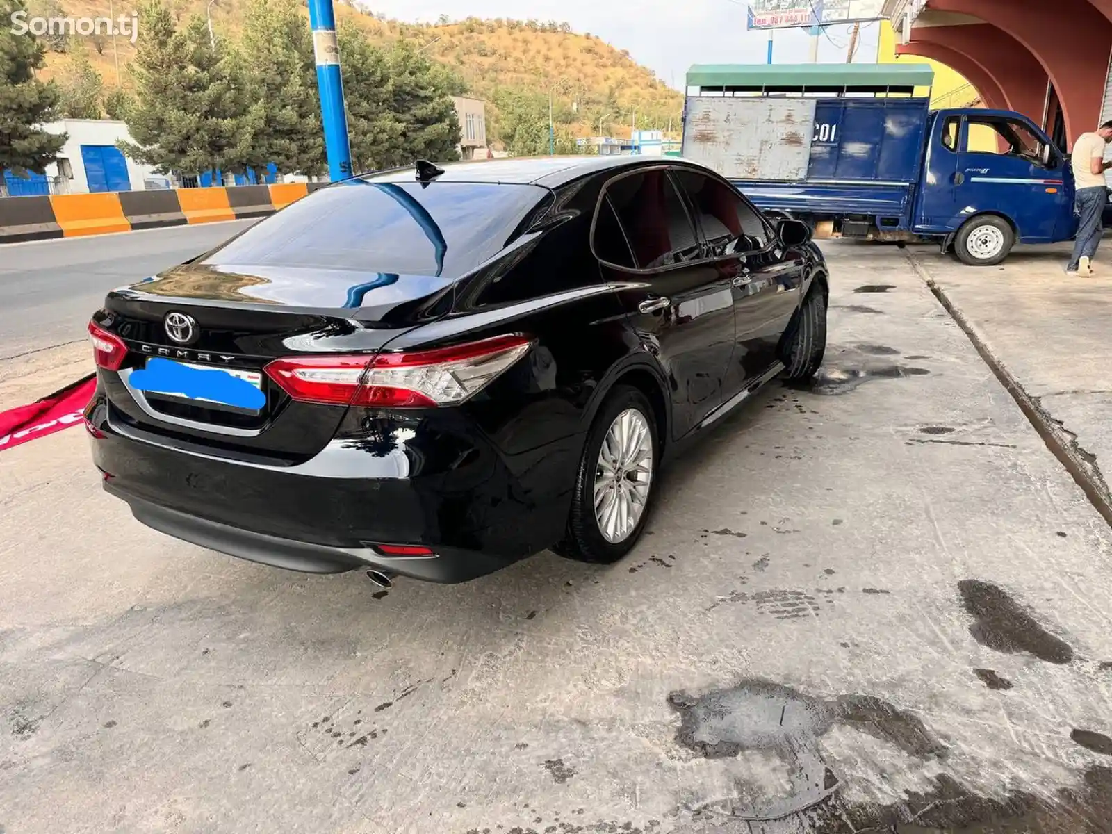 Toyota Camry, 2018-10