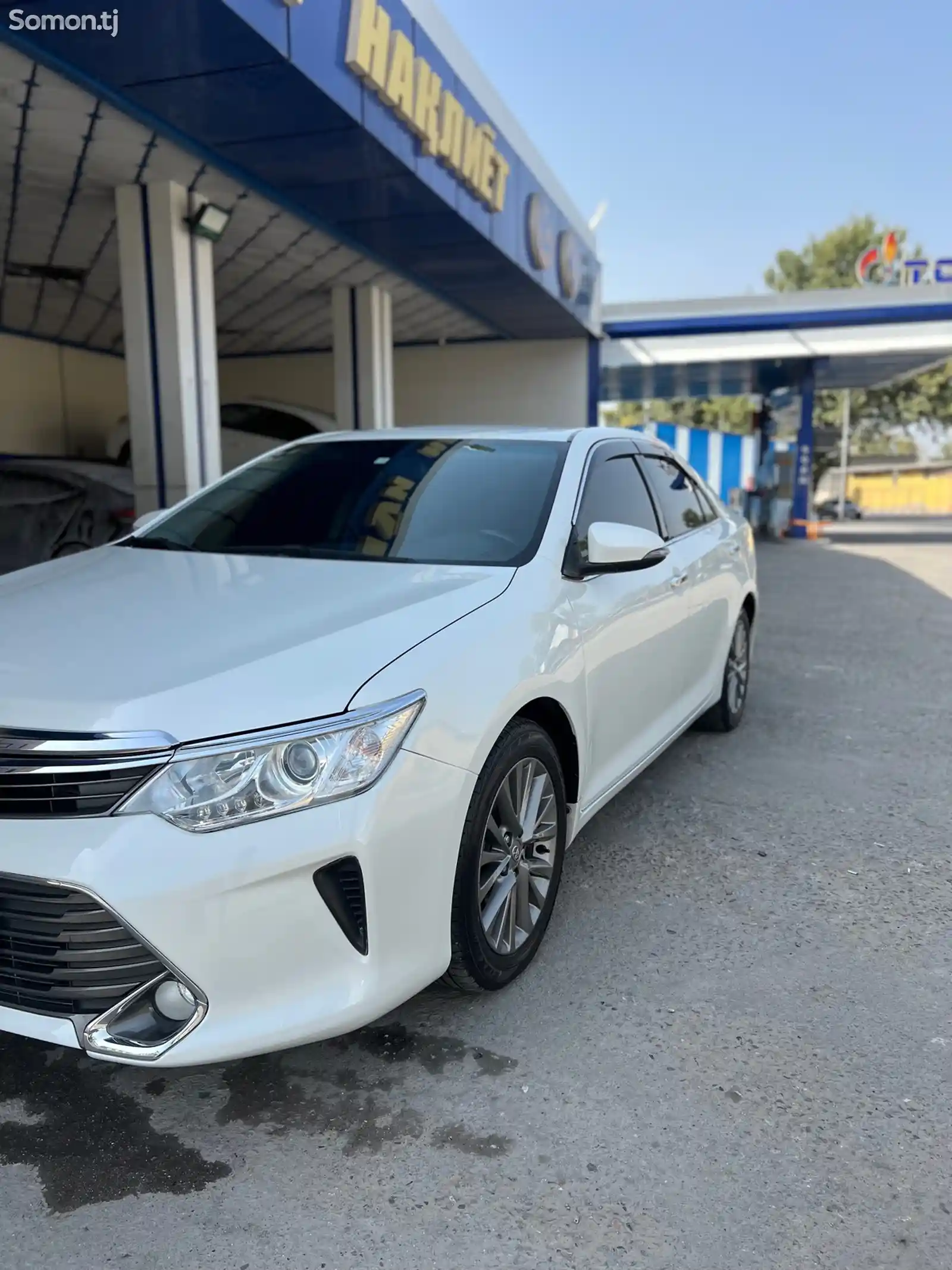 Toyota Camry, 2015-3