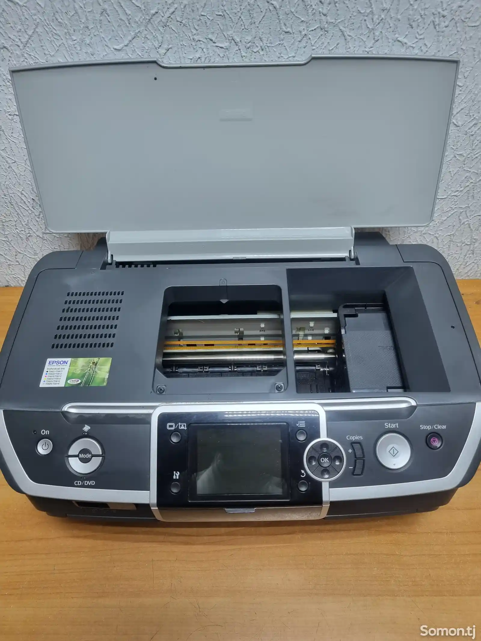 Цветной принтер Epson R 390-3