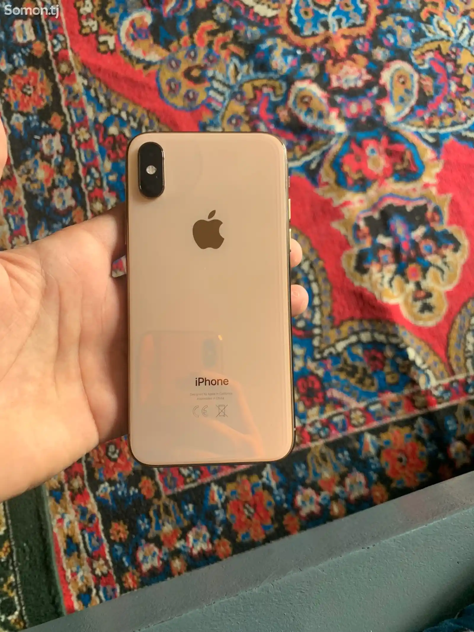 Apple iPhone Xs, 64 gb, Gold-1