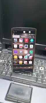 LG V10S-4