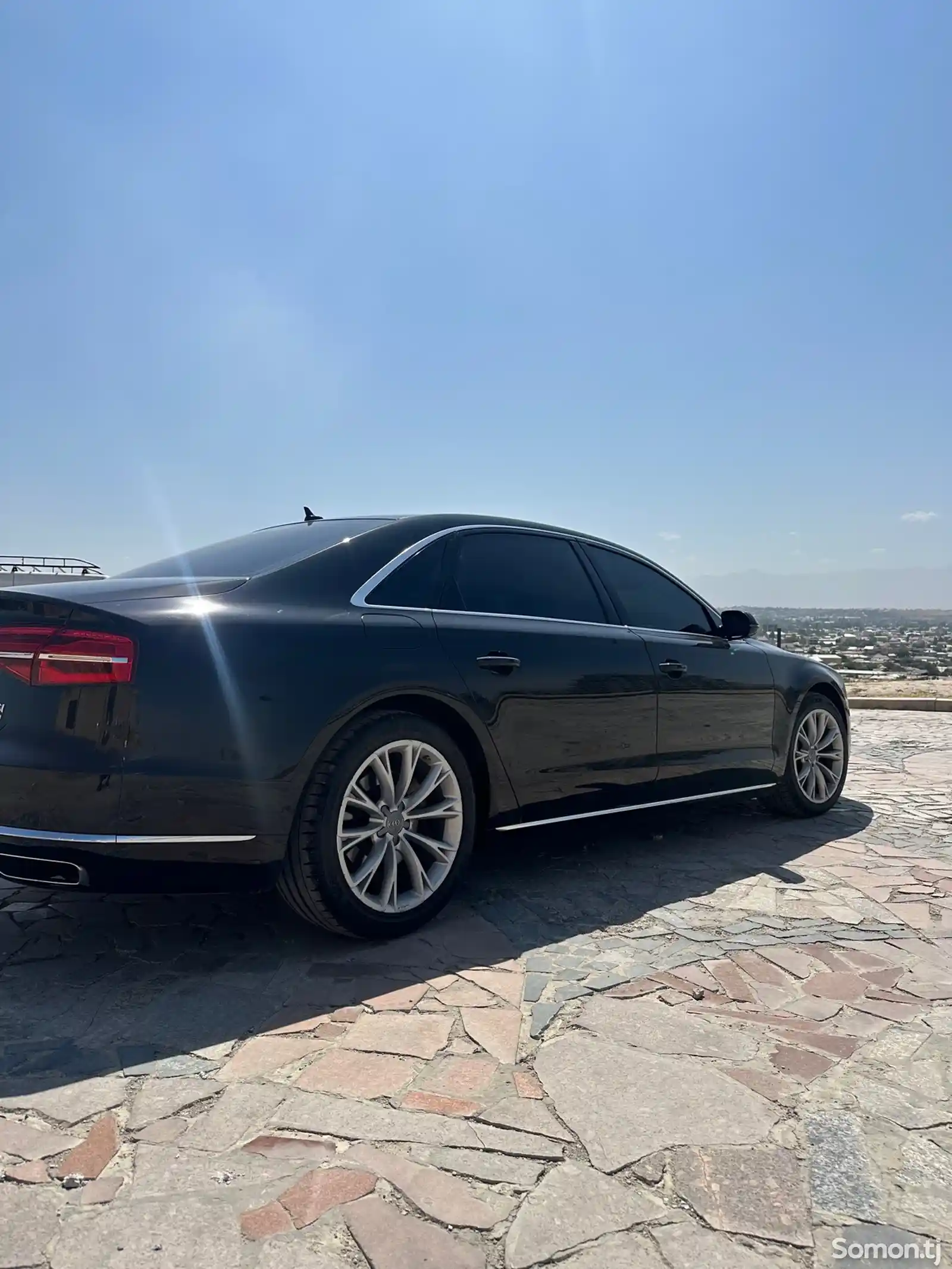 Audi A8, 2017-3