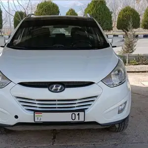 Hyundai Tucson, 2011