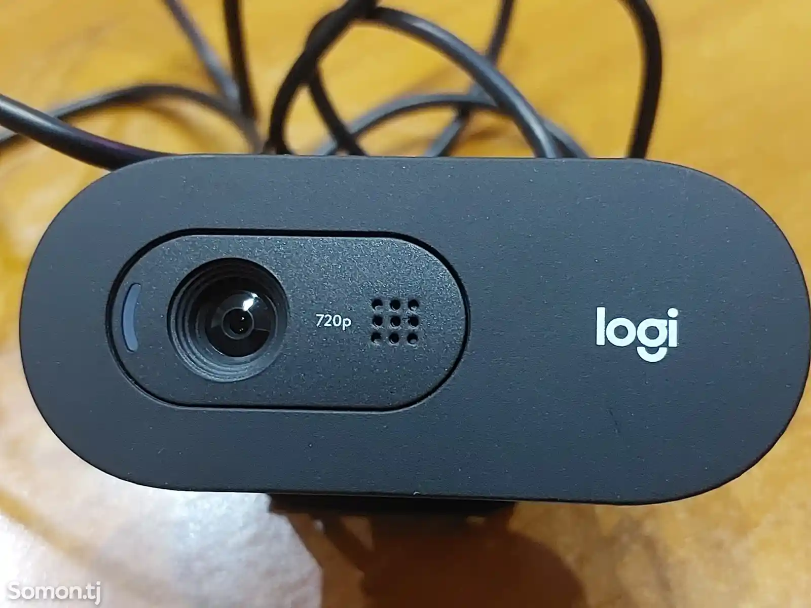 Вебкамера HD Logitech-1