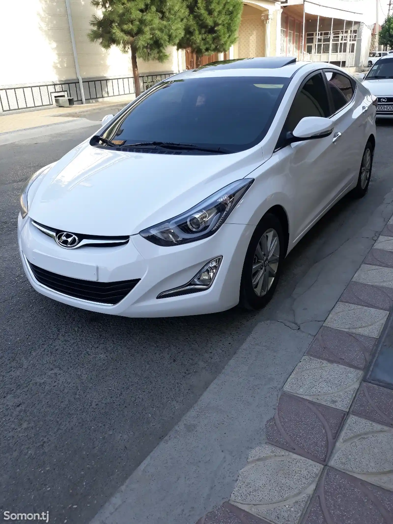 Hyundai Avante, 2014-3