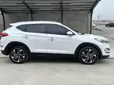 Hyundai Tucson, 2015-9