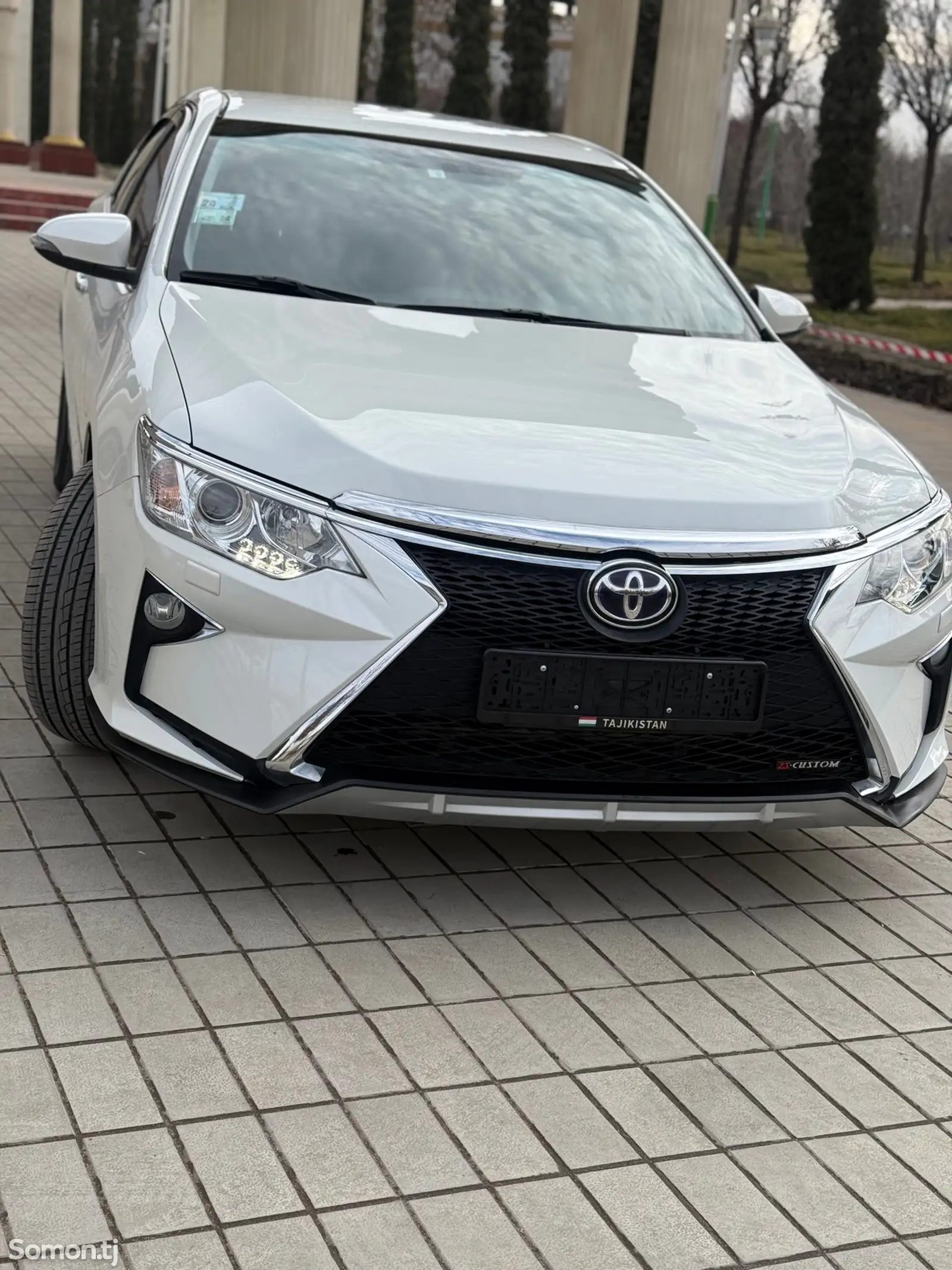 Toyota Camry, 2016-1