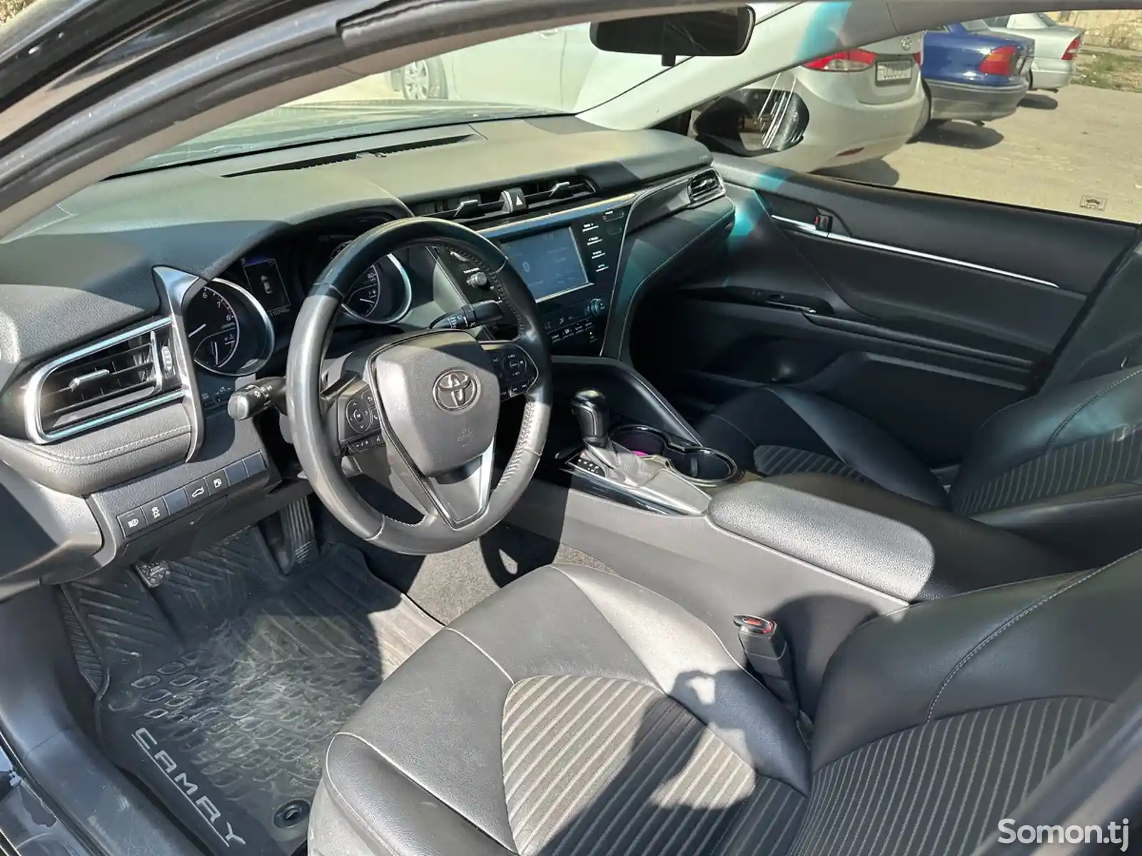 Toyota Camry, 2018-8