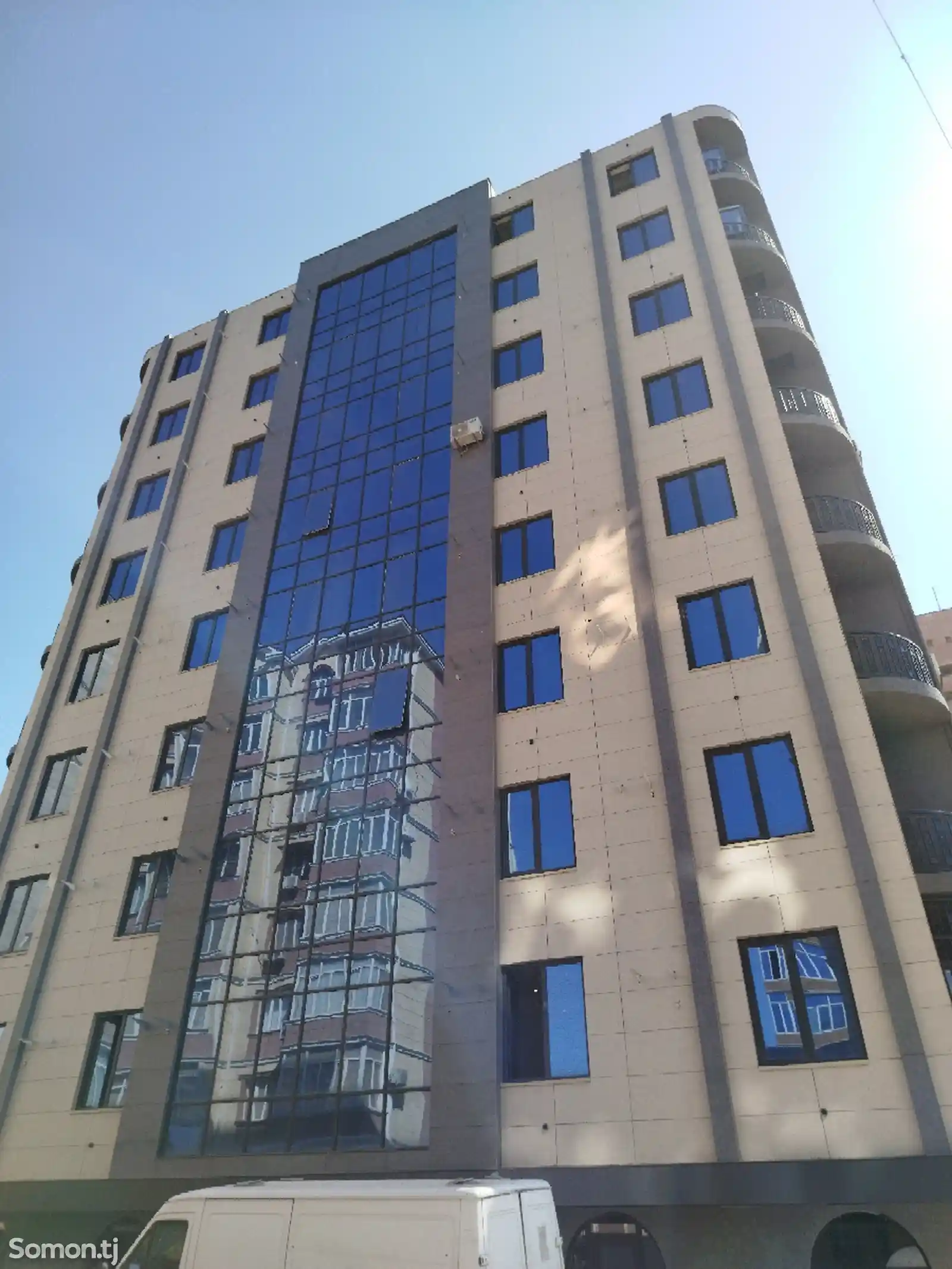 4-комн. квартира, 1 этаж, 130 м², 19 мкр-1