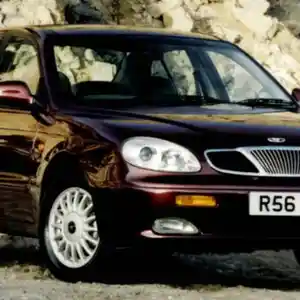 Лобовое стекло Daewoo Leganza 2002