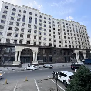 3-комн. квартира, 4 этаж, 160 м², Славянский университет, ул. Пушкина