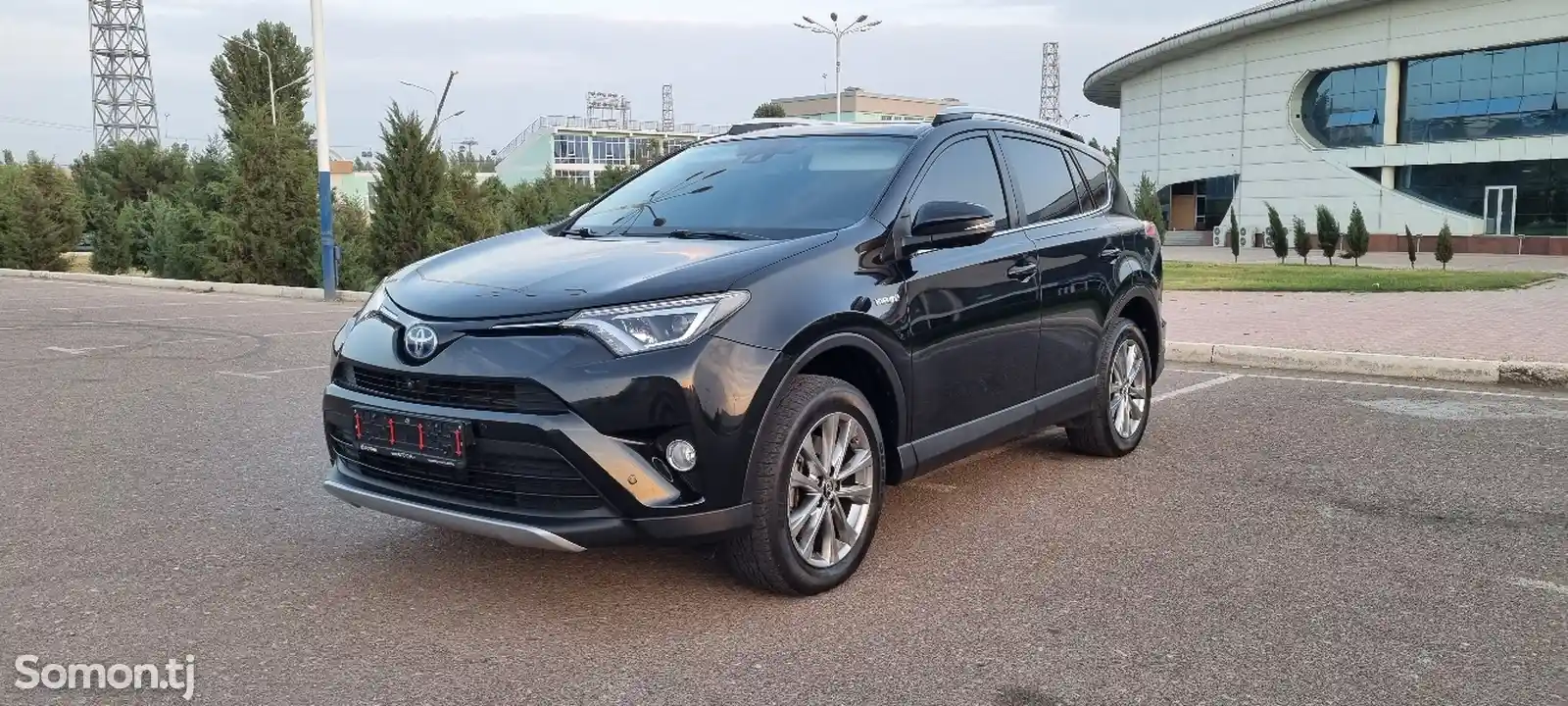 Toyota RAV 4, 2018-1