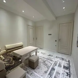 1-комн. квартира, 6 этаж, 60 м², Орентир возле Хилтон Пайкар Созидания