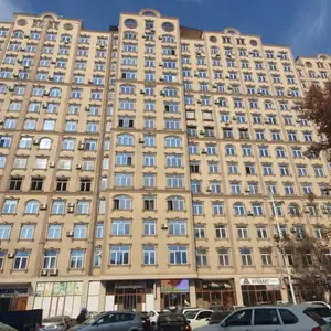 3-комн. квартира, 4 этаж, 120 м², Шохмансур