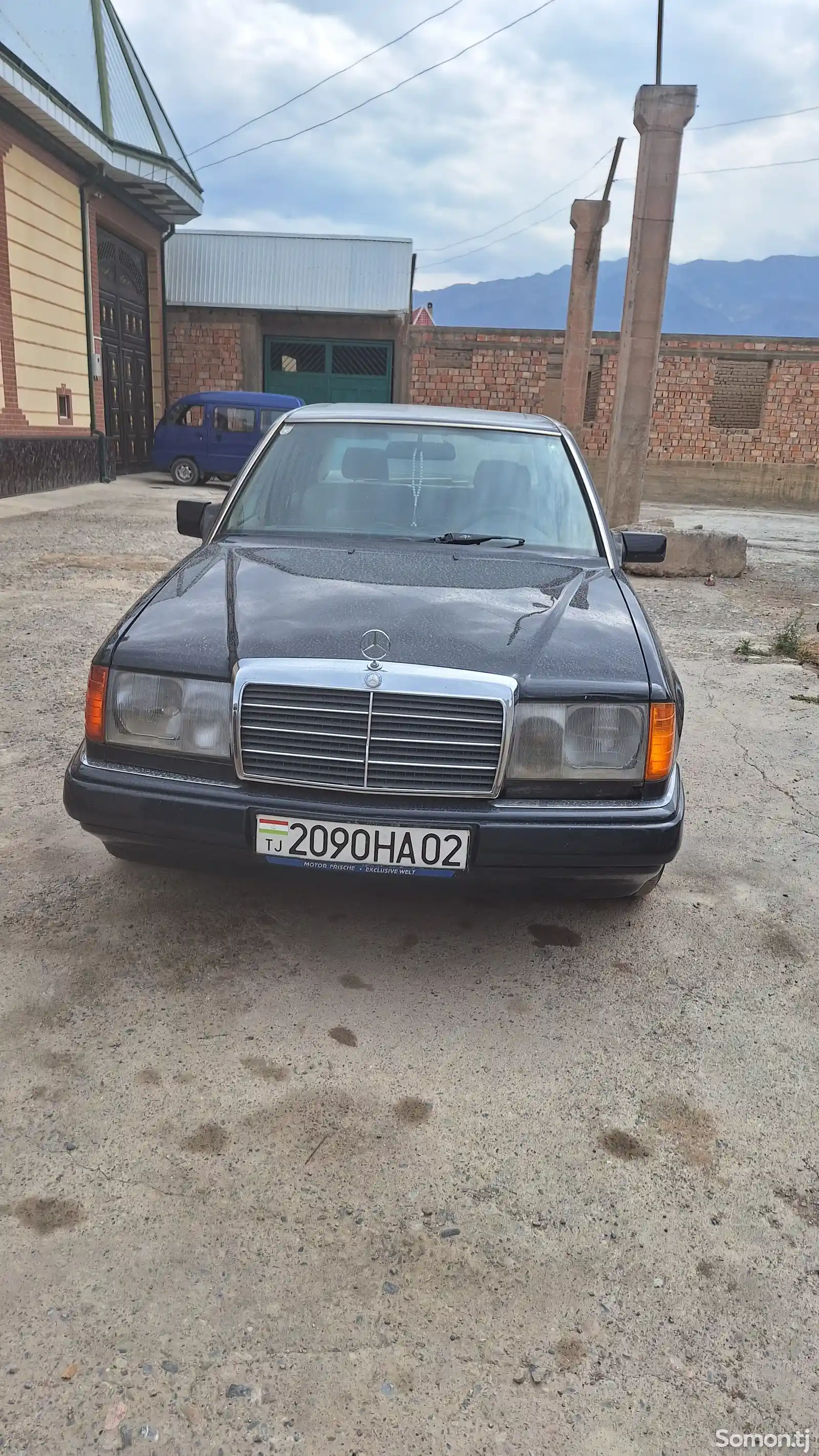 Mercedes-Benz W124, 1993-10