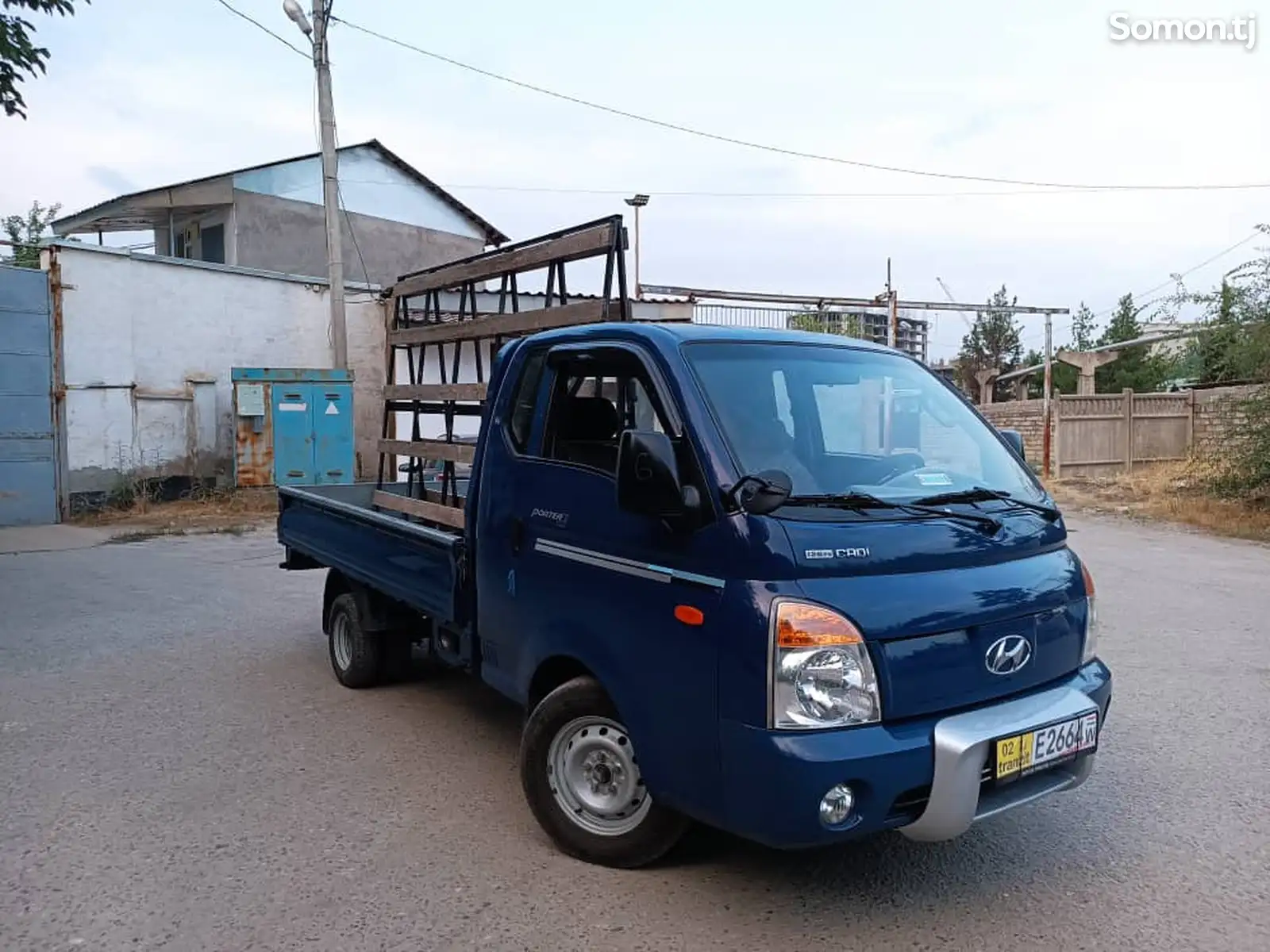 Бортовой автомобиль Hyundai Porter, 2012-1