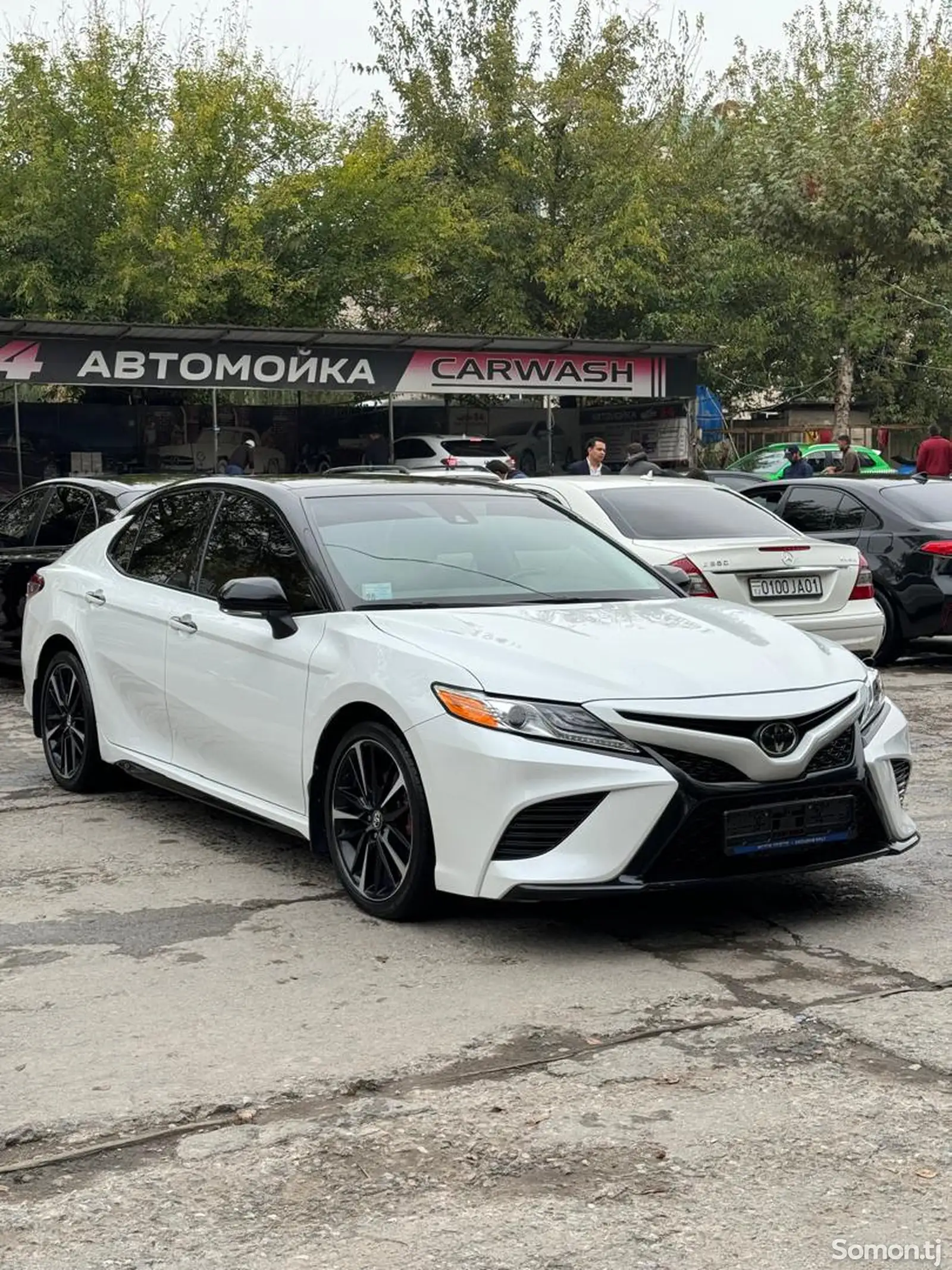 Toyota Camry, 2020-1